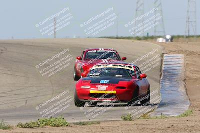 media/Apr-30-2022-CalClub SCCA (Sat) [[98b58ad398]]/Group 5/Race (Outside Grapevine)/